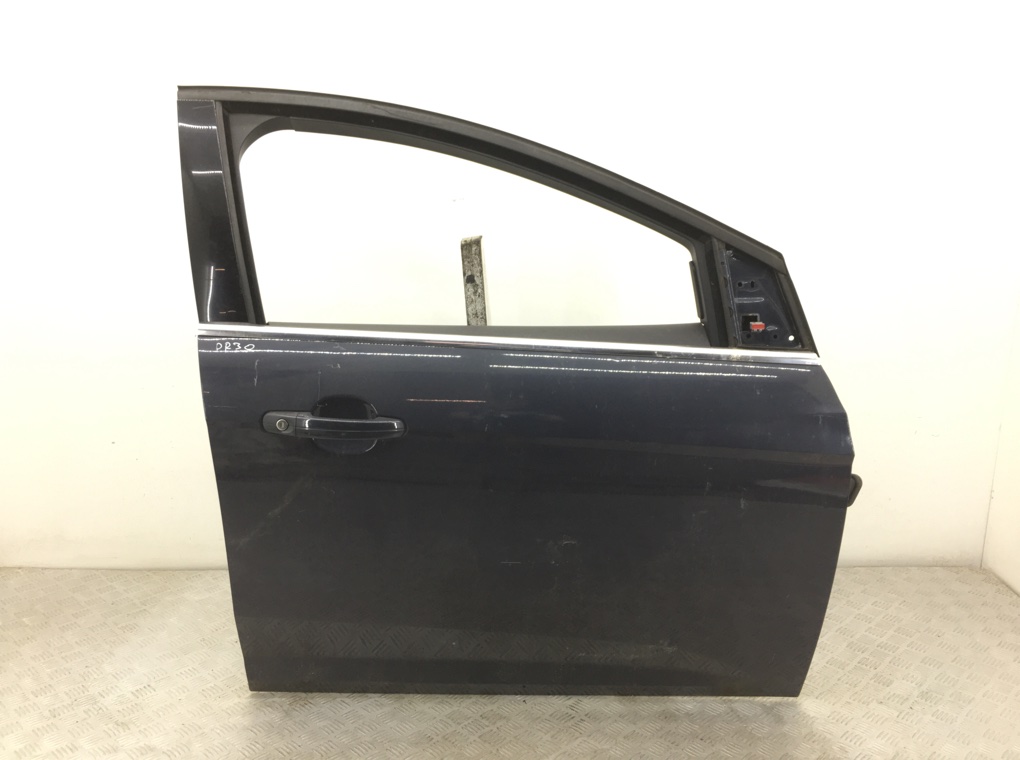 Дверь передняя правая бу для Ford Focus 3 1.0 i, 2012 г.