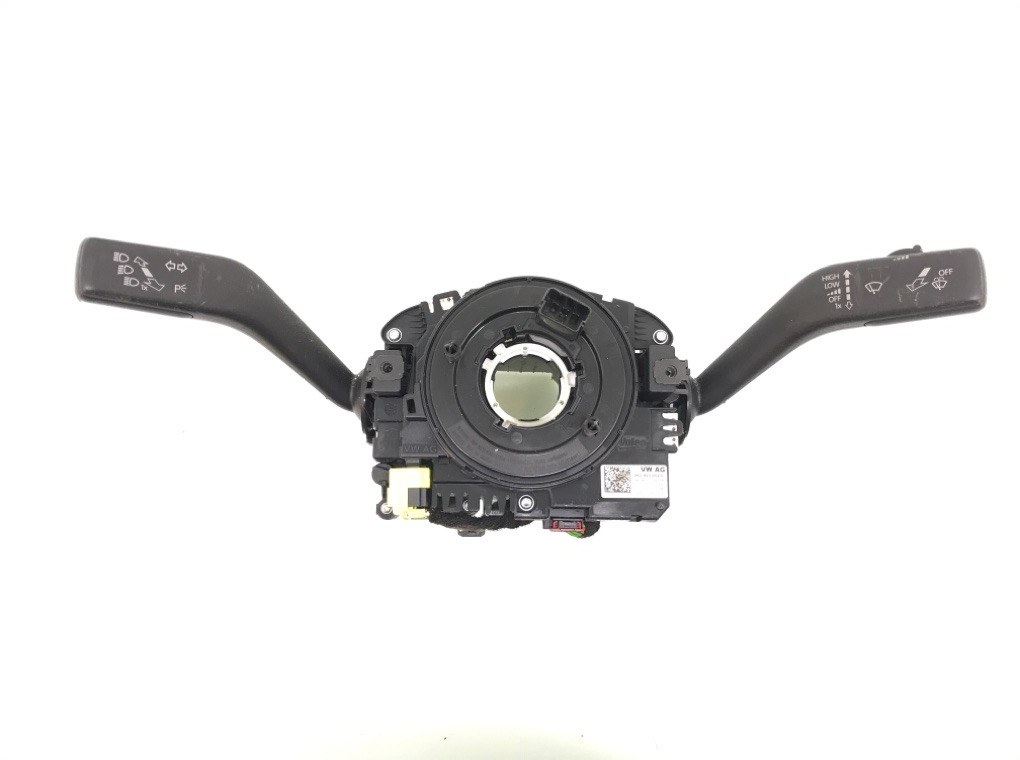 Переключатель подрулевой (стрекоза) бу для Volkswagen Passat B7 1.6 TDi, 2011 г.