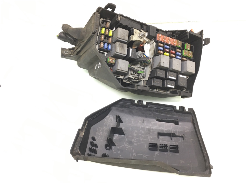 Блок предохранителей бу для Ford Mondeo 4 2.0 TDCi, 2014 г.