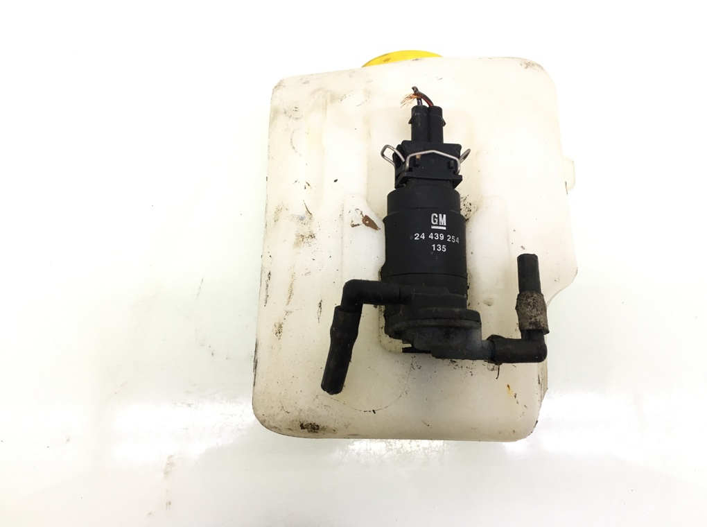 Бачок омывателя бу для Opel Corsa C 1.2 i, 2005 г.