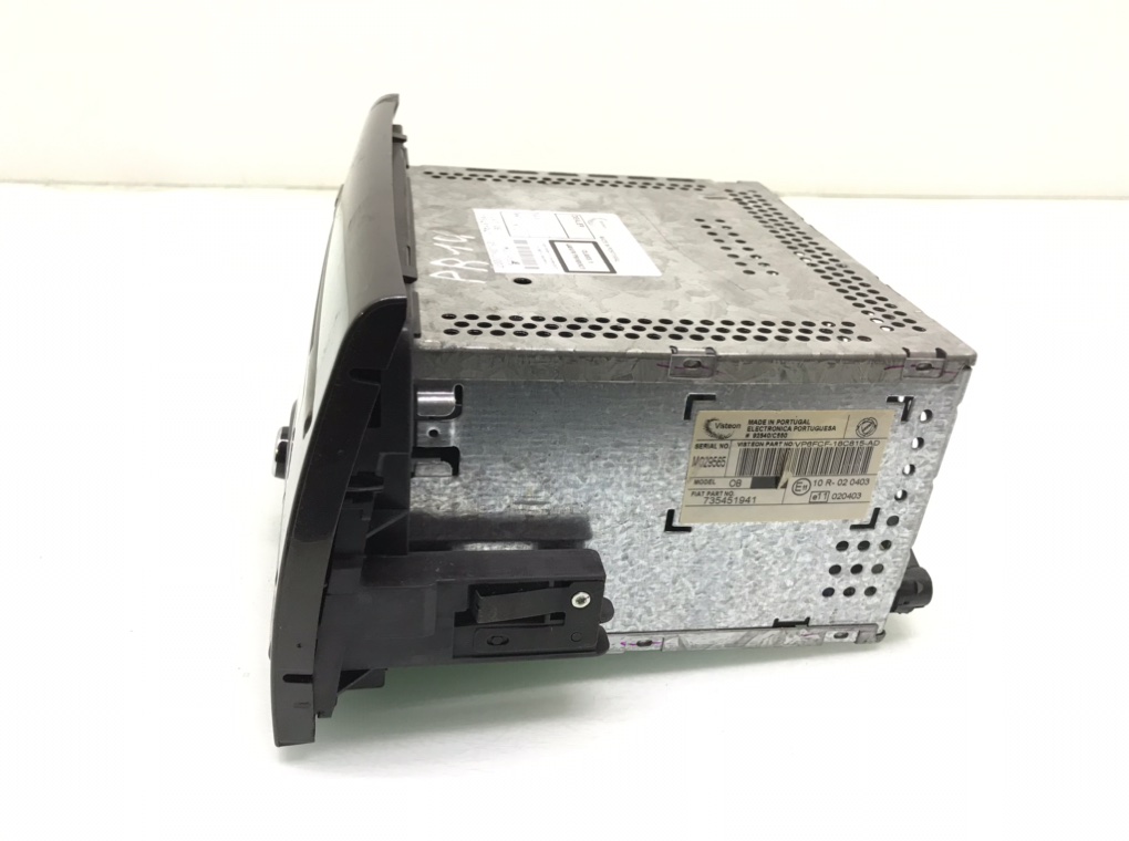 Магнитола бу для Fiat Bravo  1.9 JTD,  2008 г.