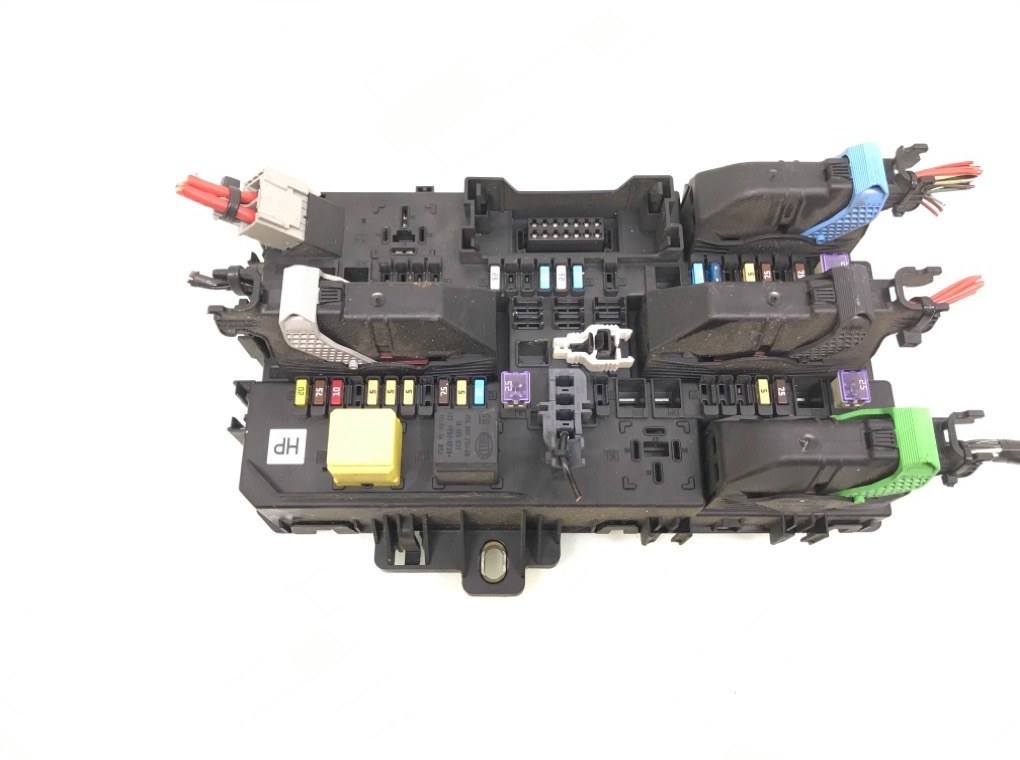 Блок предохранителей бу для Opel Astra H 1.9 CDTi, 2008 г.