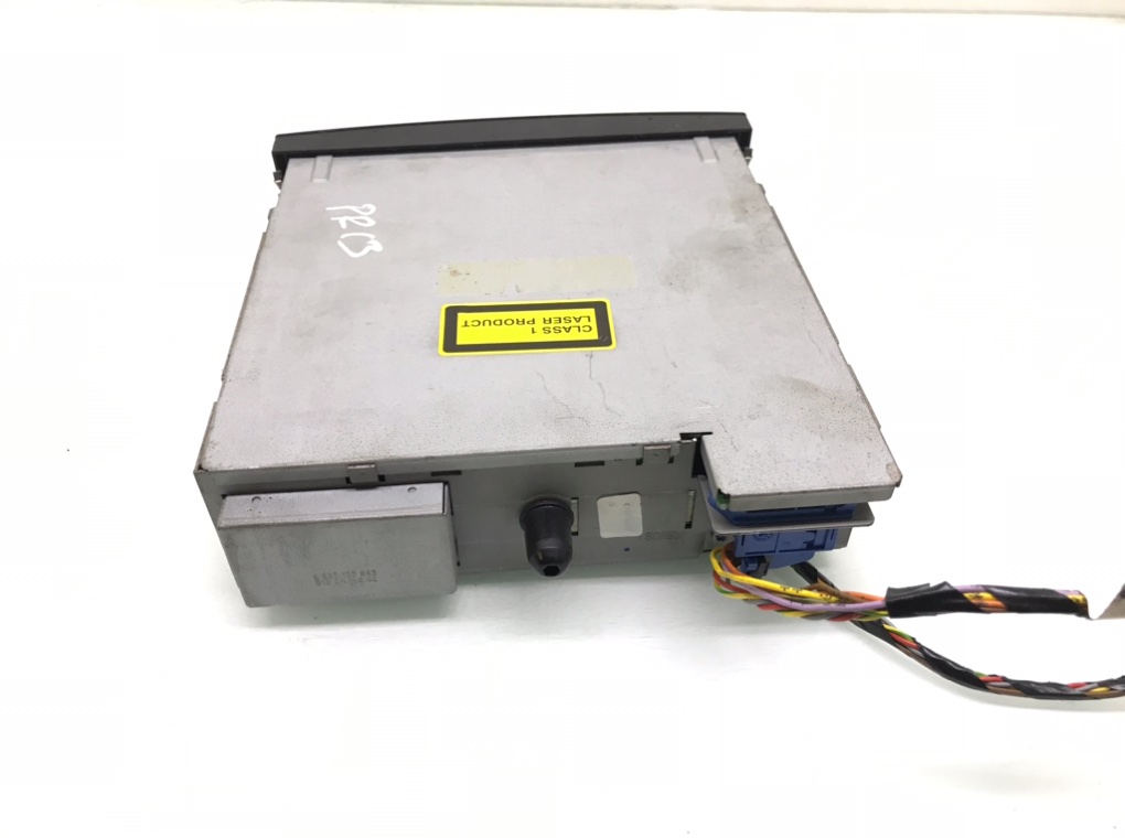 CD-чейнджер бу для Citroen C3 Pluriel 1.4 i, 2005 г. CD-чейнджер бу для Citroen C3 Pluriel 1.4 i, 2005 г.