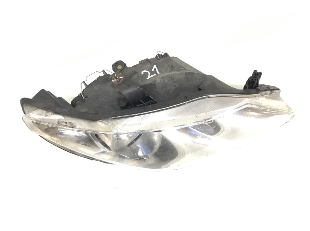 Фара правая бу для Seat Ibiza  1.6 TDi,  2011 г.