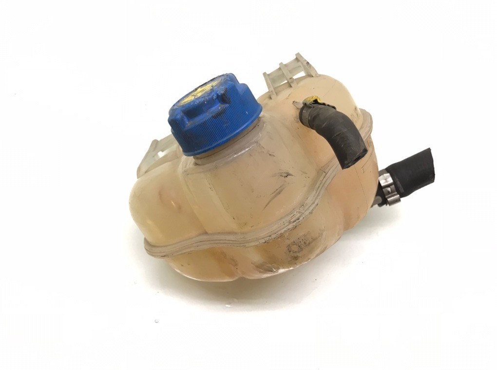 Бачок расширительный бу для Fiat Punto 3 1.2 i, 2007 г. Бачок расширительный бу для Fiat Punto 3 1.2 i, 2007 г.