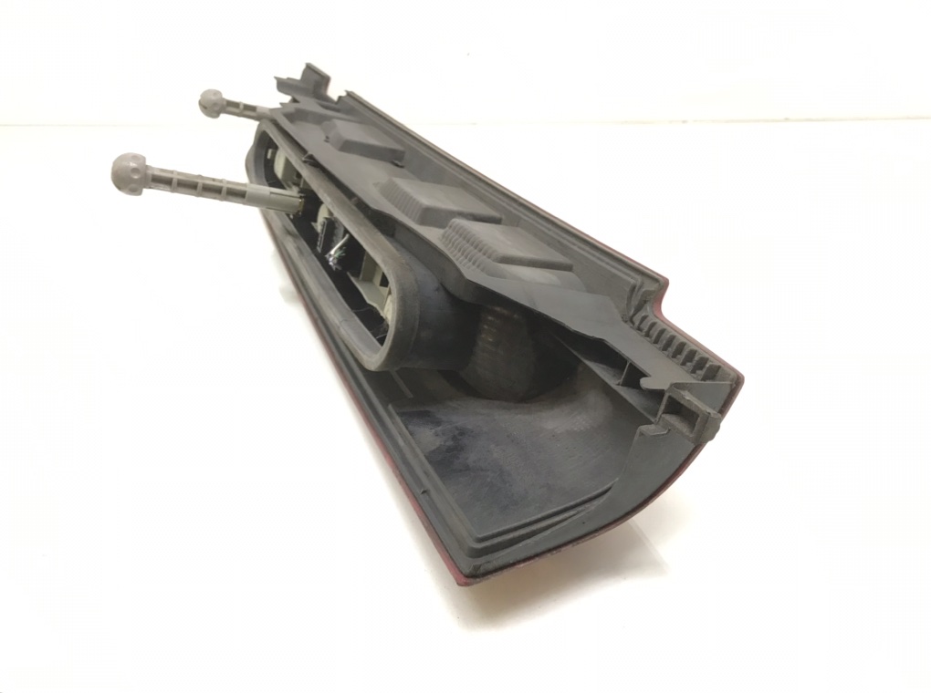 Фонарь задний правый бу для Nissan Kubistar  1.5 DCi,  2005 г.