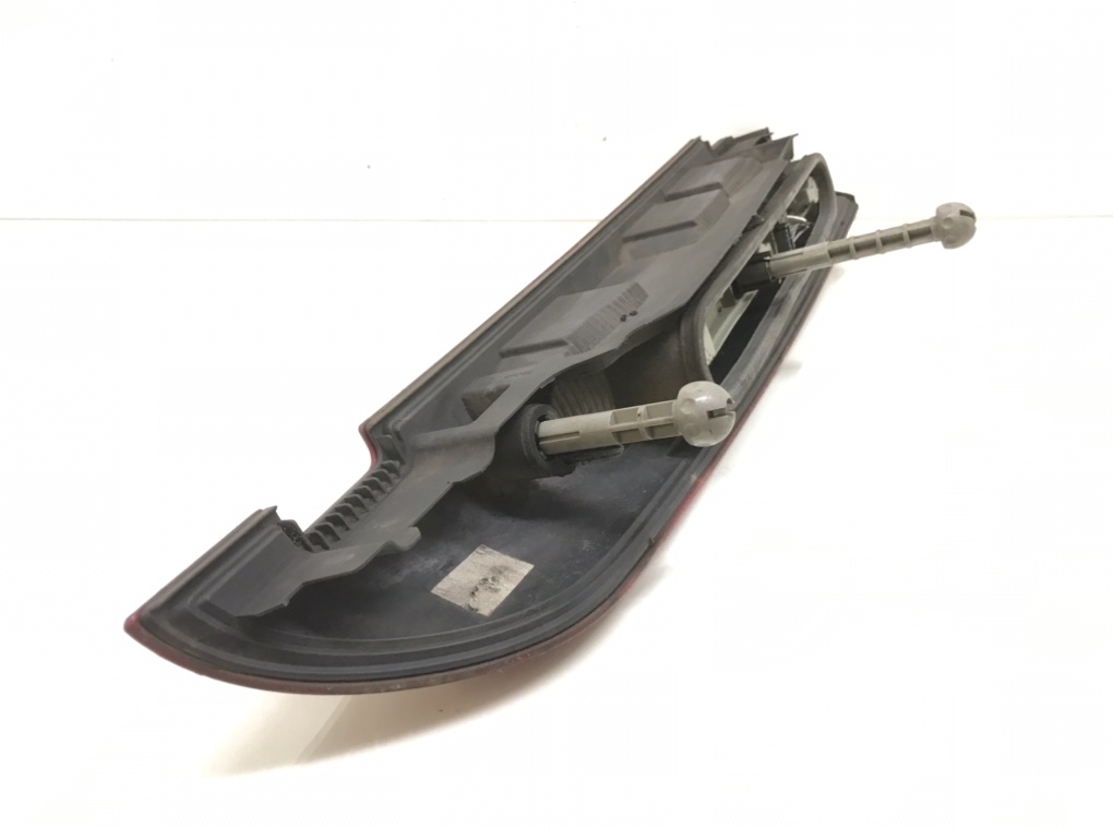 Фонарь задний правый бу для Nissan Kubistar  1.5 DCi,  2005 г.