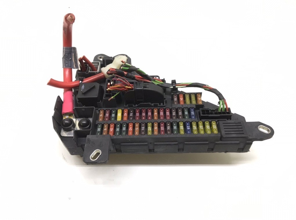 Блок предохранителей бу для BMW 5 E60/E61 2.0 TD,  2008 г.