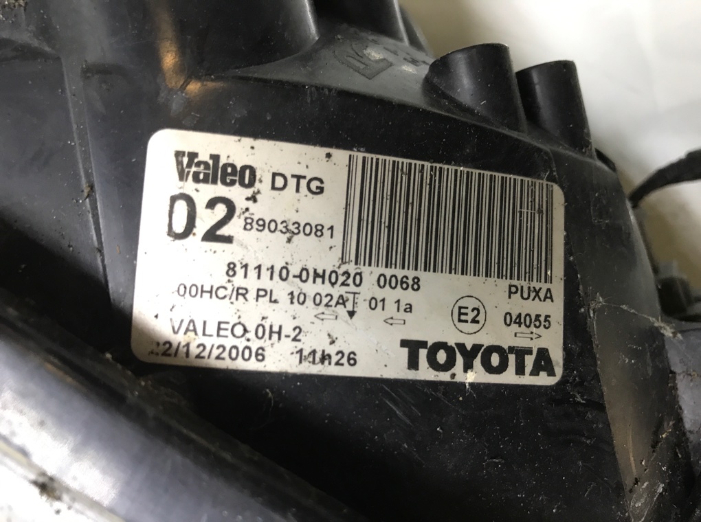 Фара правая бу для Toyota Aygo  1.0 i,  2007 г.