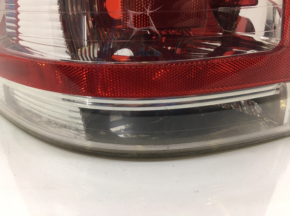 Фонарь задний левый бу для Opel Zafira B 1.8 i,  2009 г.