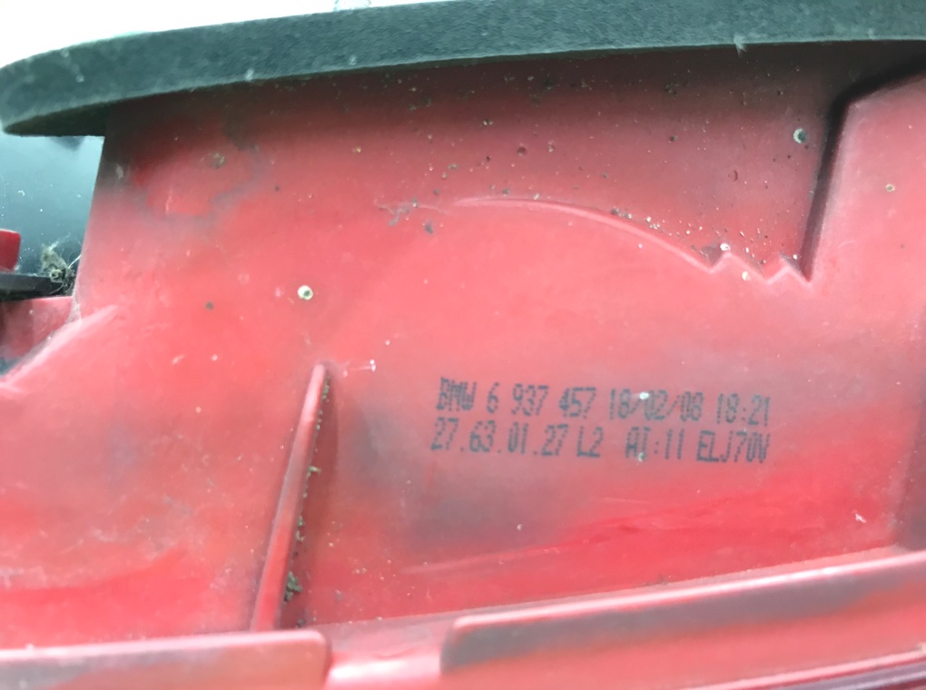 Фонарь задний левый бу для BMW 3 E90/E91/E92/E93 2.0 i,  2008 г.