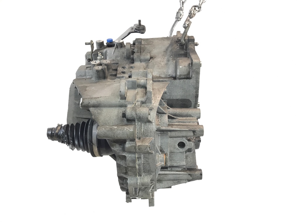 КПП механическая (МКПП) бу для Volvo V40  1.9 TD,  2002 г.