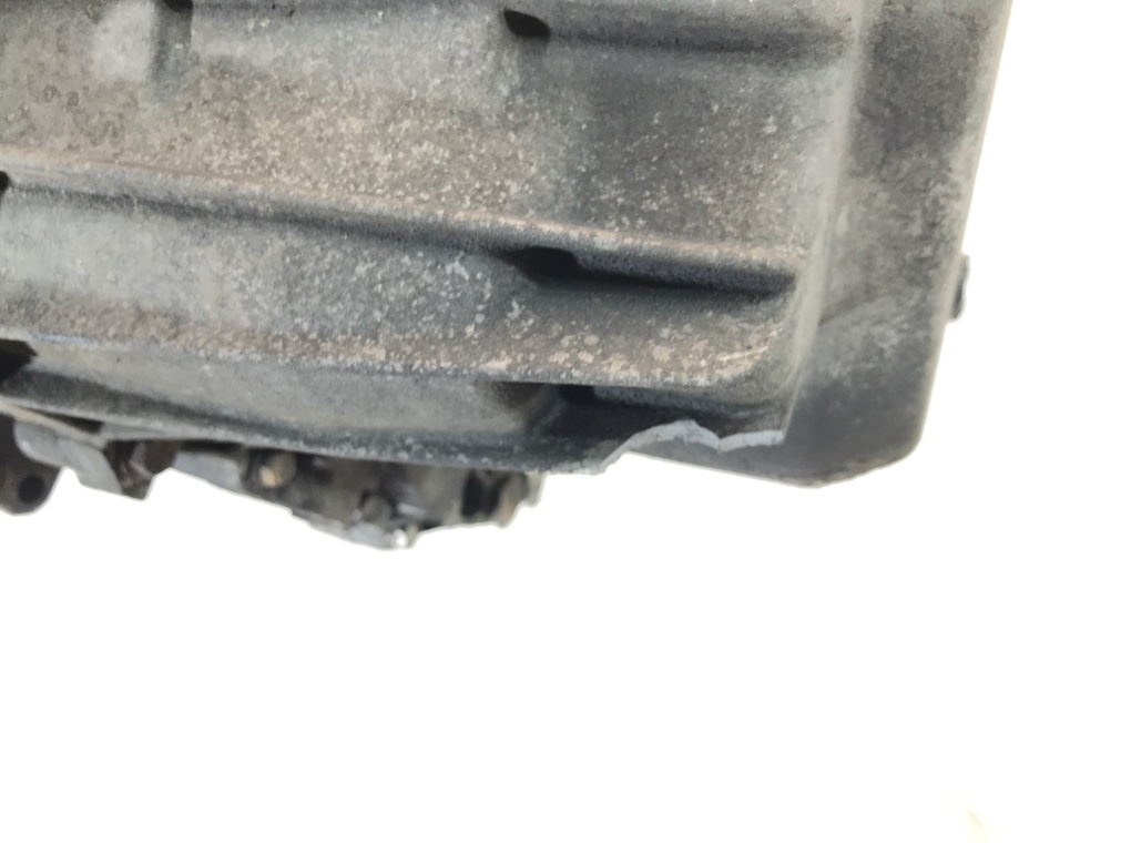 КПП механическая (МКПП) бу для Volvo V40  1.9 TD,  2002 г.