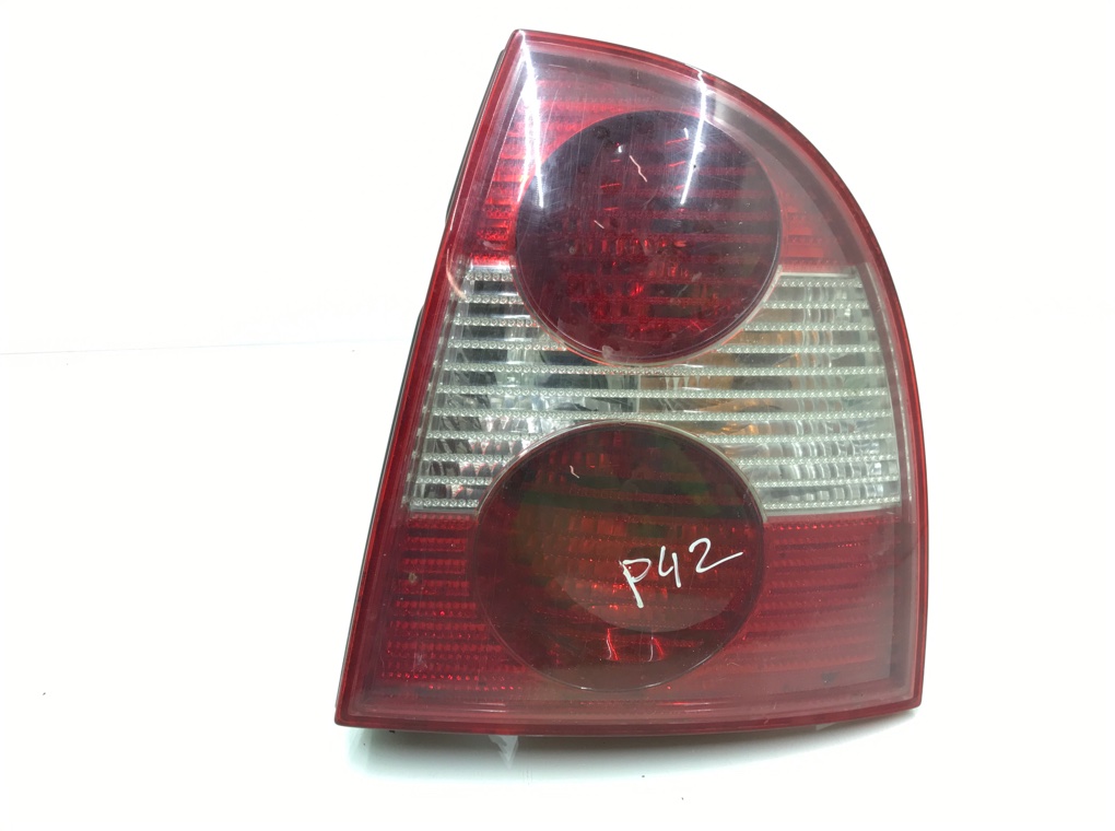 Фонарь задний правый бу для Volkswagen Passat B5 1.9 TDi, 2005 г.