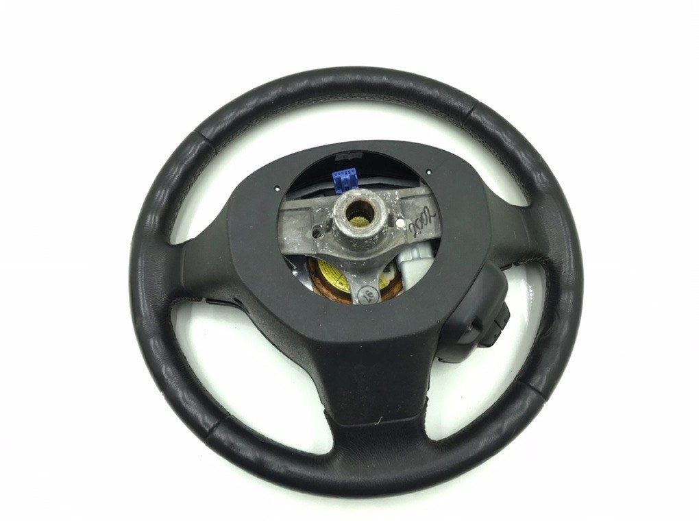 Руль бу для Toyota Yaris P1 1.4 D-4D,  2004 г.