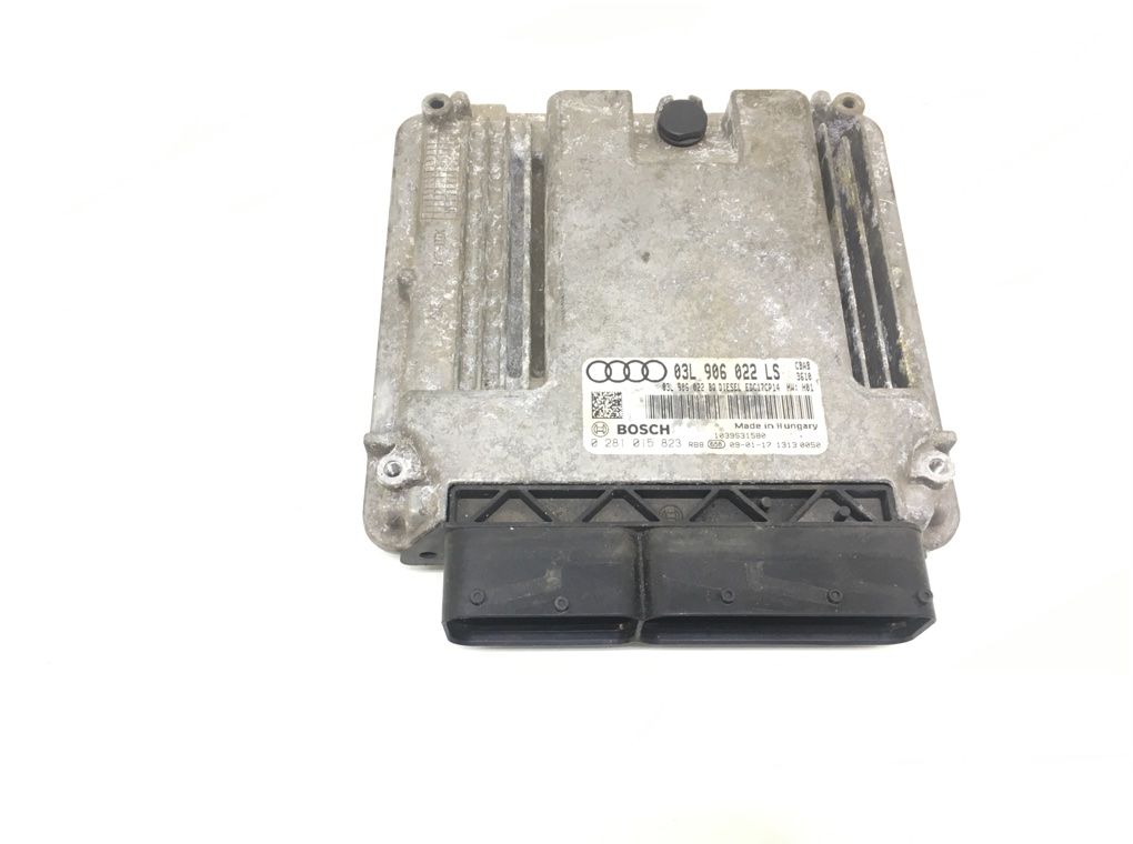 Блок управления двигателем бу для Audi A3 8P 2.0 TDi, 2009 г.