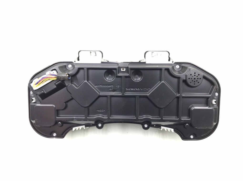 Щиток приборов (приборная панель) бу для Toyota Auris 1.4 D-4D, 2012 г. Щиток приборов (приборная панель) бу для Toyota Auris 1.4 D-4D, 2012 г.