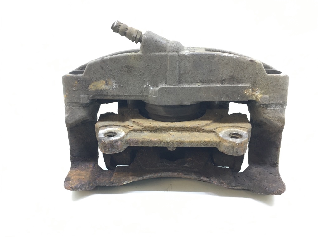 Суппорт передний левый бу для Volvo XC70  2.4 TD,  2008 г.