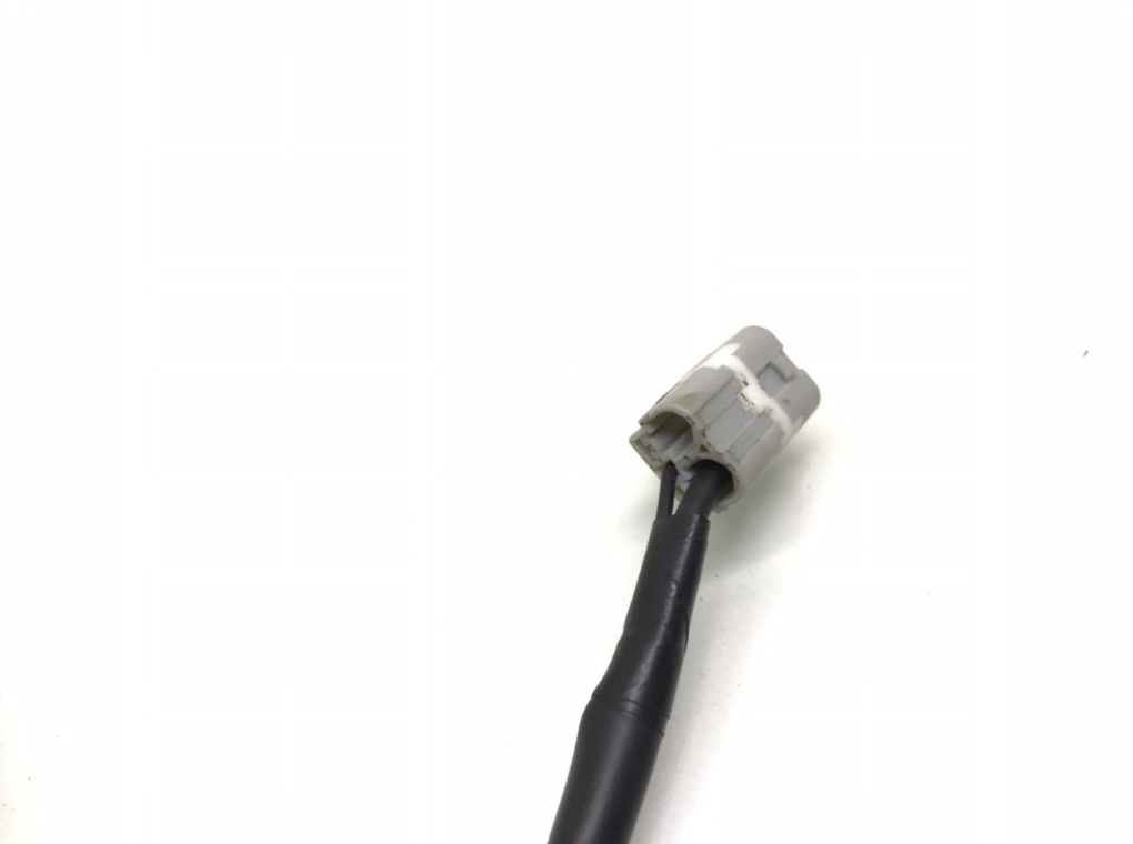 Антенна бу для Mazda 3  BM 2.2 TD,  2014 г.