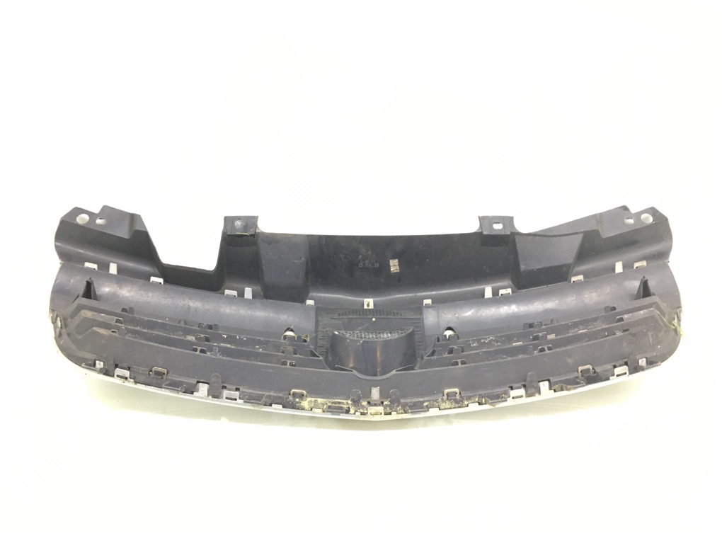 Решетка радиатора бу для Opel Zafira B 1.7 CDTi, 2010 г. Решетка радиатора бу для Opel Zafira B 1.7 CDTi, 2010 г.