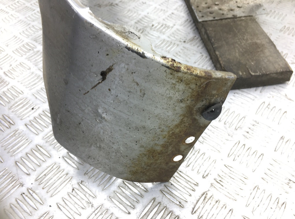 Крыло переднее правое бу для Toyota MR2  1.8 i,  2000 г.