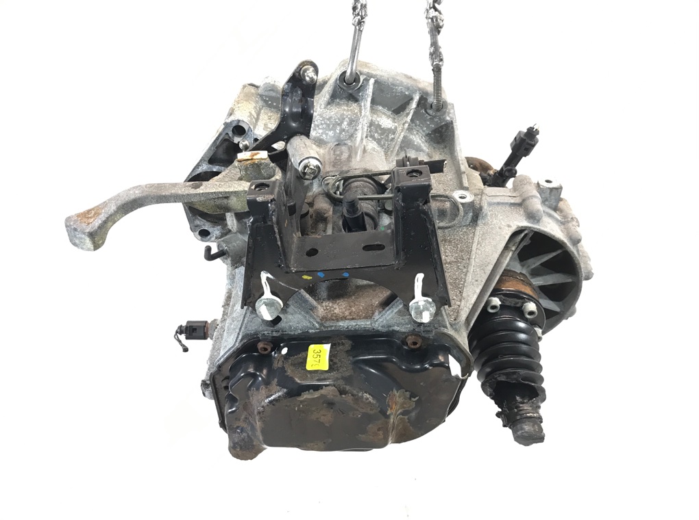 КПП механическая (МКПП) бу для Volkswagen Fox  1.2 i,  2006 г. JPU