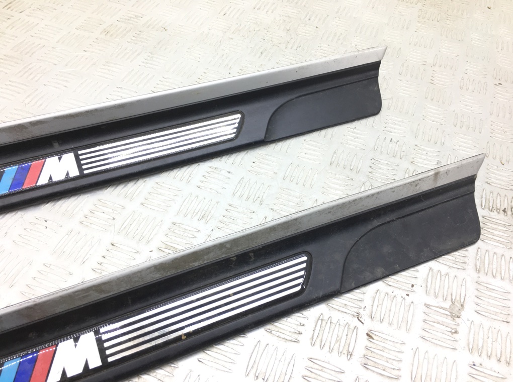 Накладка на порог бу для BMW 3 E46 2.0 TD,  2006 г.