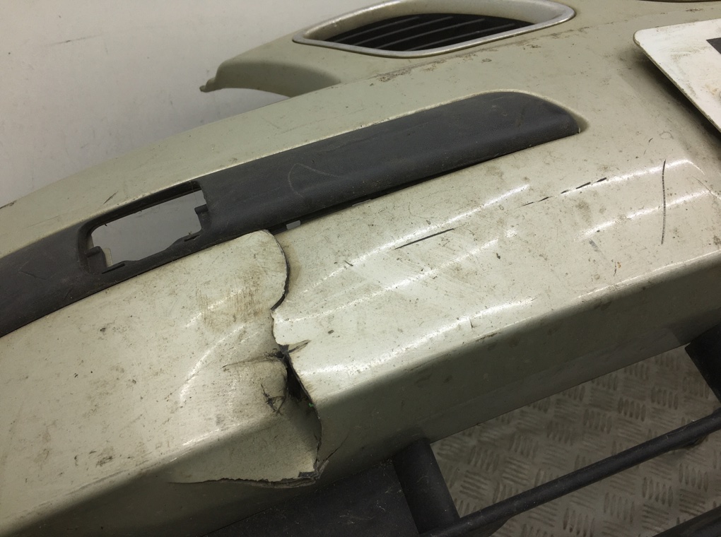 Бампер передний бу для Saab 9-3  1.9 TiD,  2007 г.