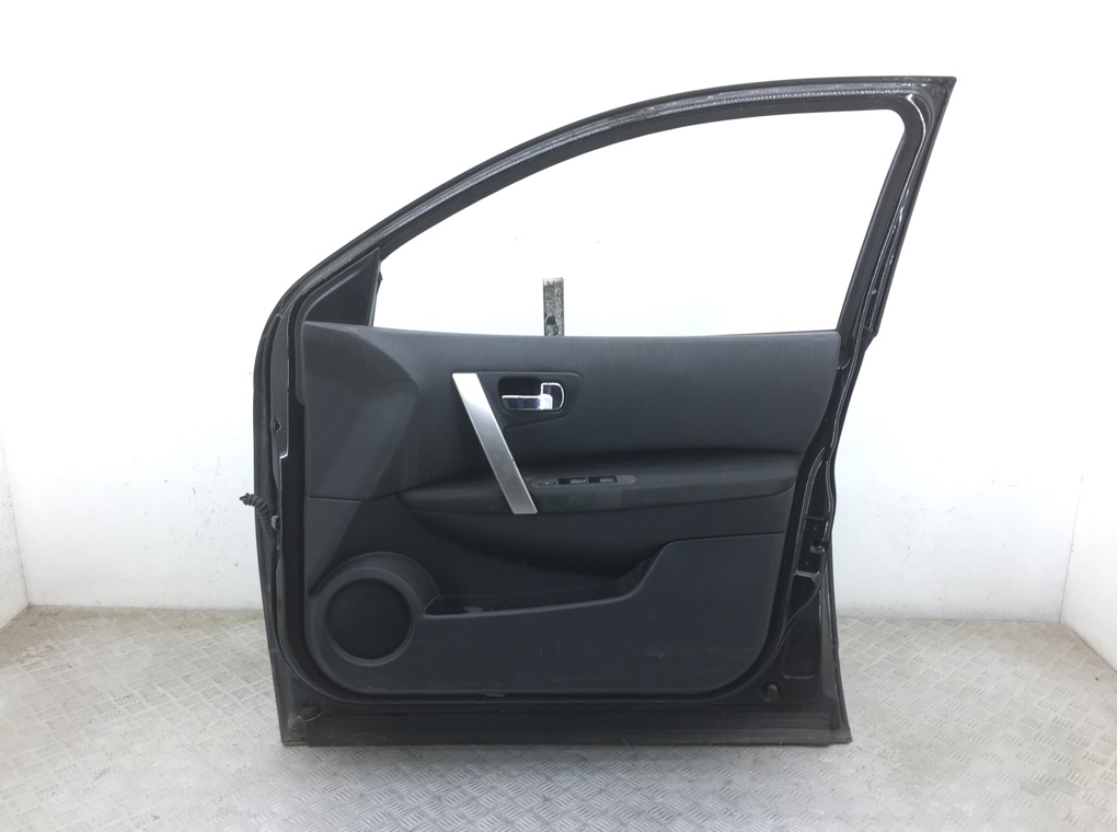 Дверь передняя правая бу для Nissan Qashqai  1.6 DCi,  2012 г.