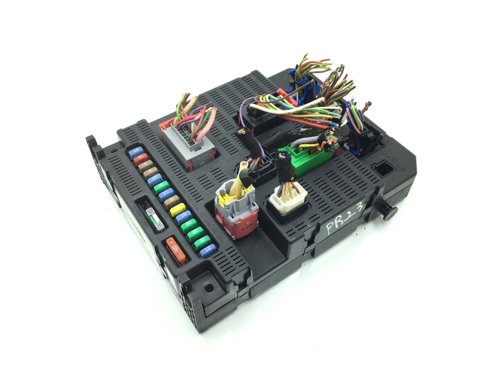 Блок комфорта бу для Peugeot 207  1.6 i,  2007 г.