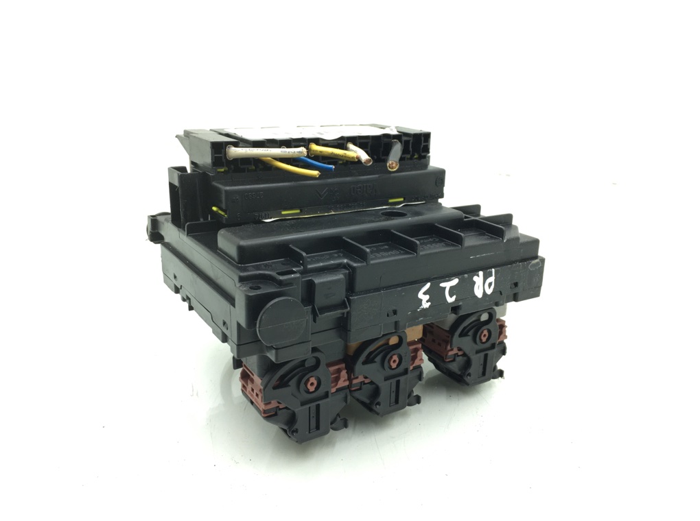 Блок предохранителей бу для Peugeot 207  1.6 i,  2007 г.