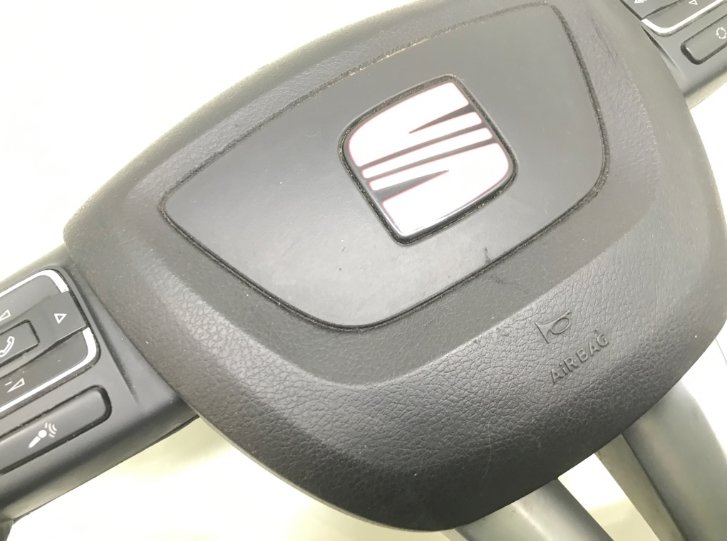 Руль бу для Seat Altea  1.6 TDi,  2010 г.