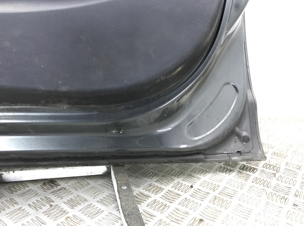 Дверь передняя правая бу для Citroen C3 2 1.6 HDi, 2012 г. Дверь передняя правая бу для Citroen C3 1.6 HDi, 2012 г.