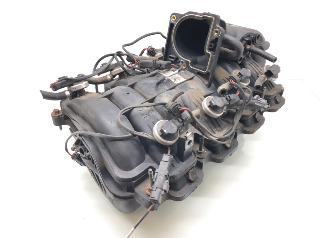 Коллектор впускной бу для Jeep Grand Cherokee WJ 4.7 i, 2003 г. Коллектор впускной бу для Jeep Grand Cherokee WJ 4.7 i, 2003 г.