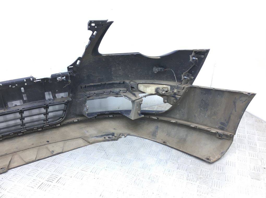 Бампер передний бу для Volkswagen Passat B6 2.0 TDi,  2008 г.