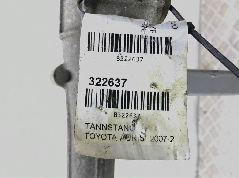 Рулевая рейка бу для Toyota Auris  1.6 i,  2007 г.