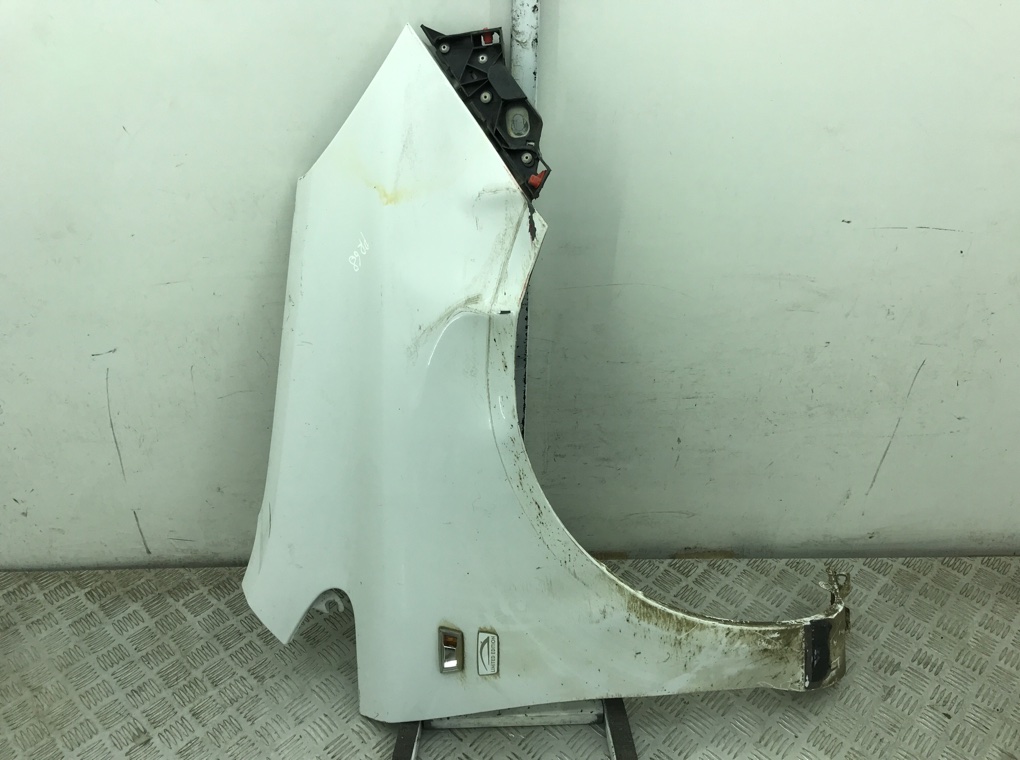 Крыло переднее правое бу для Opel Corsa D 1.2 i, 2014 г.