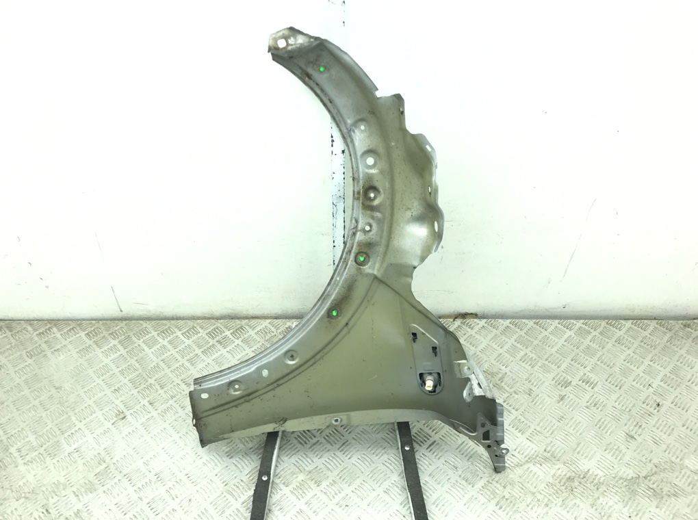 Крыло переднее правое бу для Mini Clubman R55 1.6 i, 2011 г. Крыло переднее правое бу для Mini Clubman R55 1.6 i, 2011 г.