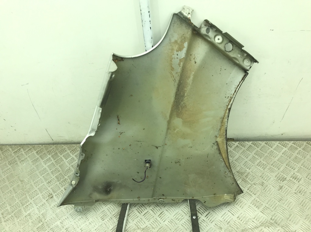 Крыло переднее левое бу для Nissan Primastar 1.9 CDTi, 2006 г. Крыло переднее левое бу для Nissan Primastar 1.9 CDTi, 2006 г.