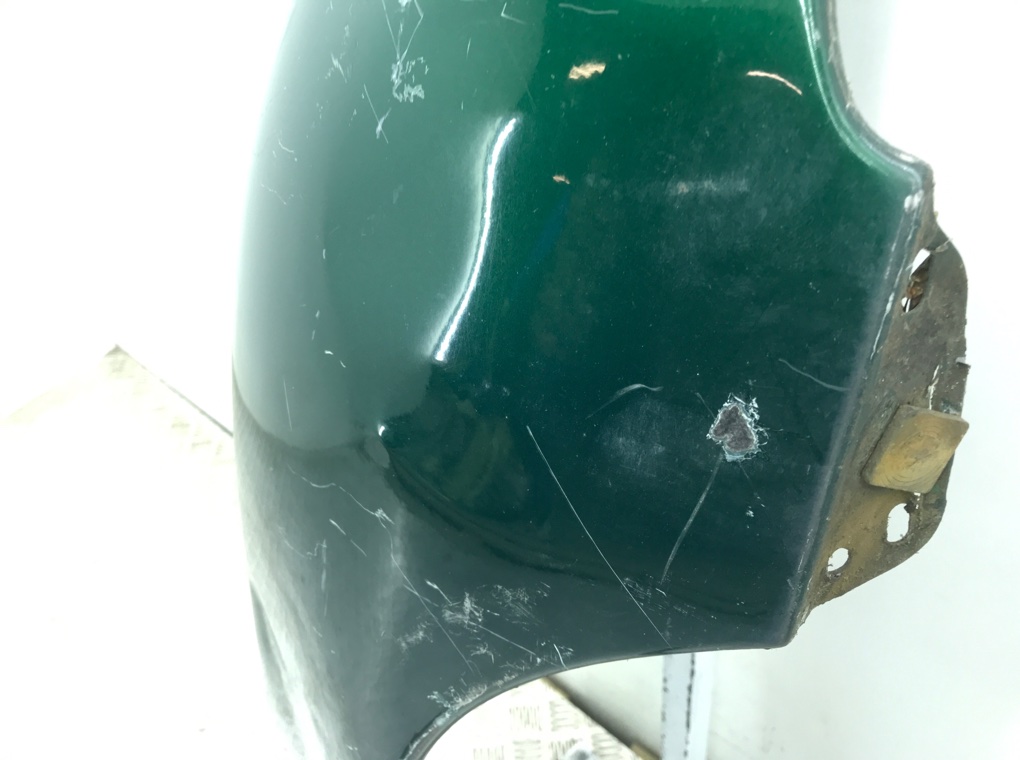 Крыло переднее правое бу для Peugeot 206  1.4 i,  2003 г.