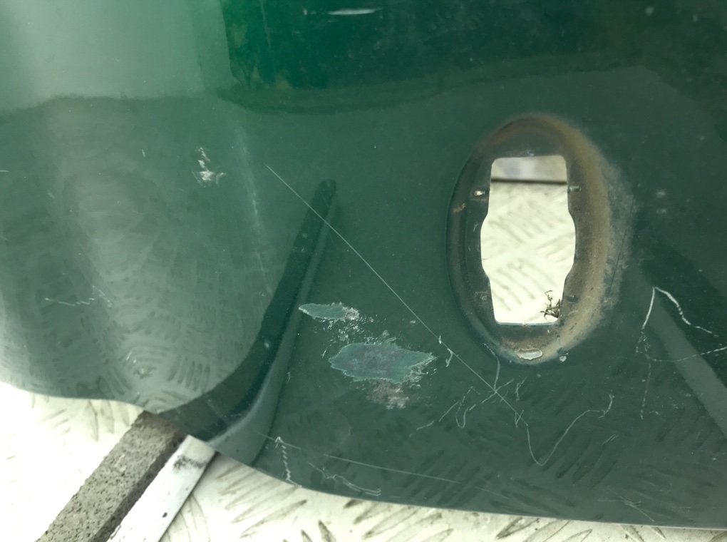 Крыло переднее правое бу для Peugeot 206  1.4 i,  2003 г.