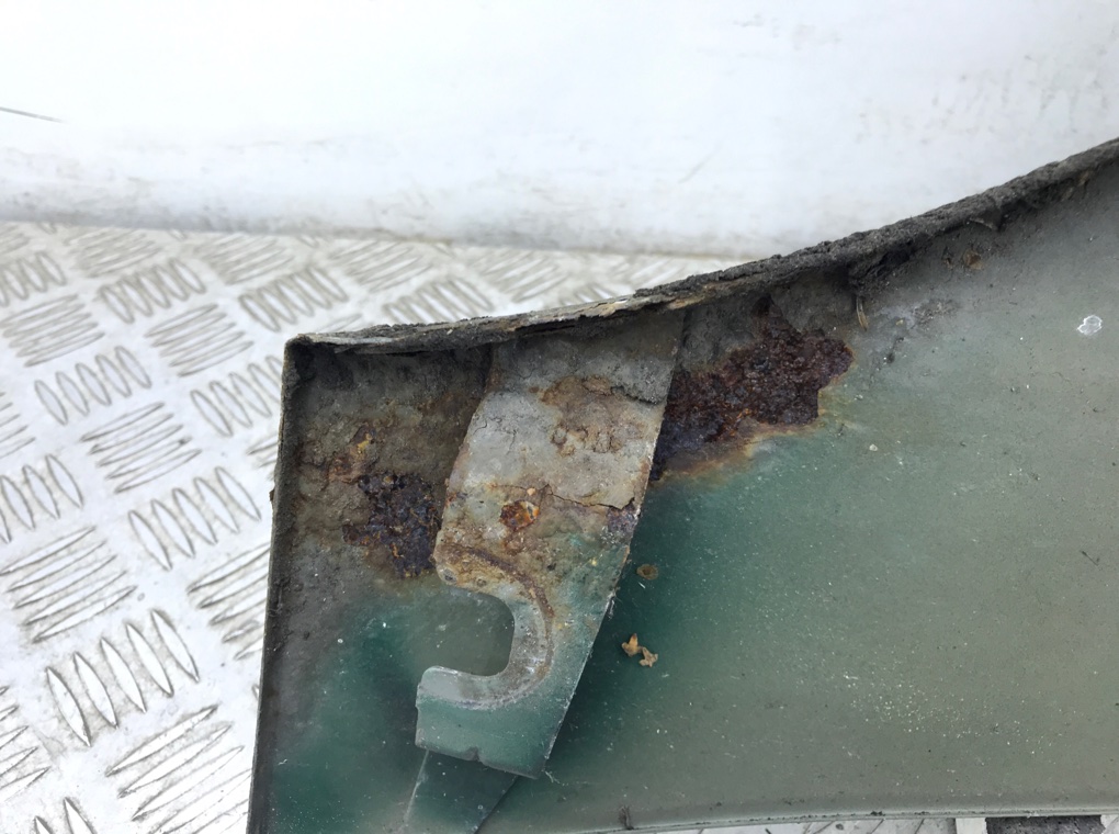 Крыло переднее правое бу для Peugeot 206  1.4 i,  2003 г.