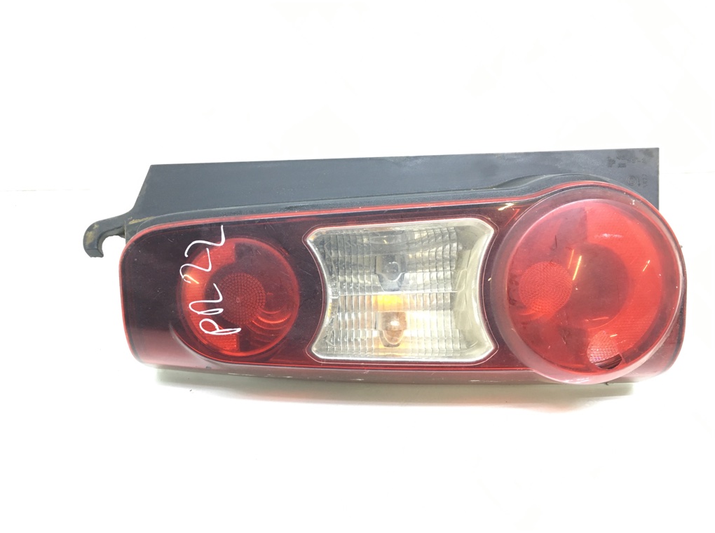 Фонарь задний левый бу для Peugeot Partner 2 1.6 HDi, 2014 г.