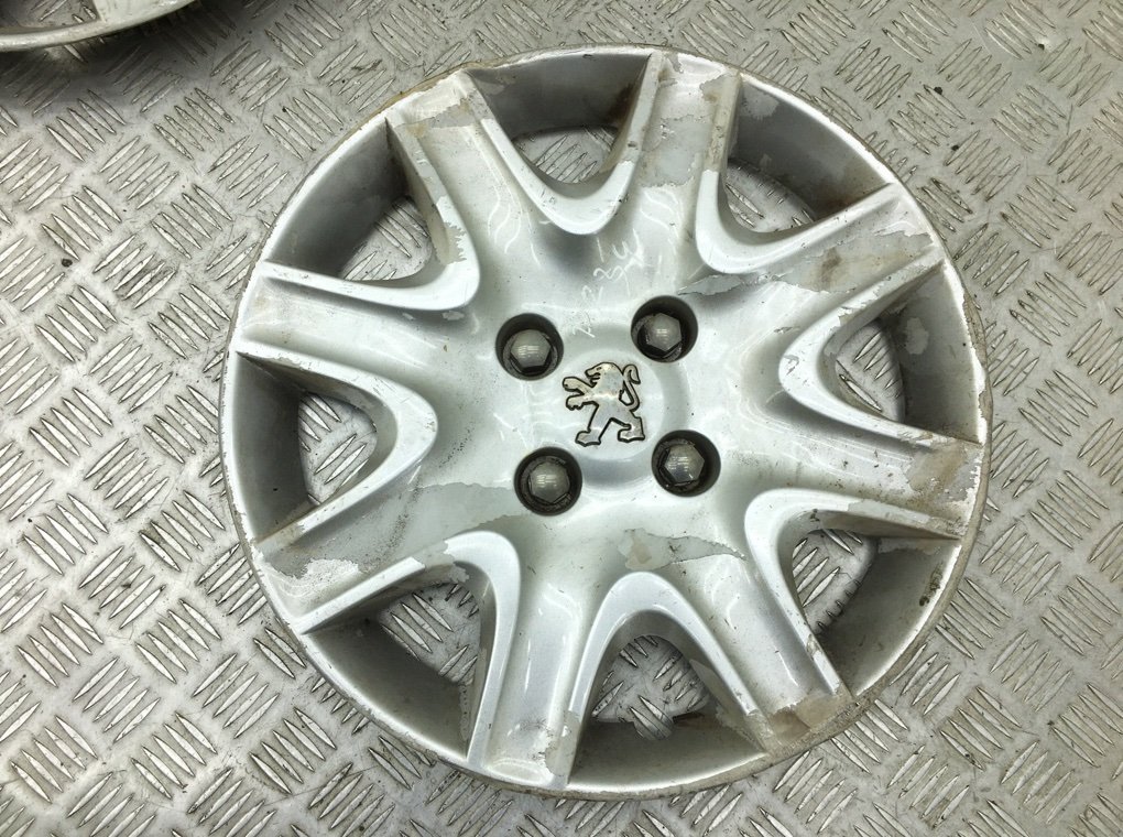 Колпак колесный бу для Peugeot 207  1.4 i,  2009 г.