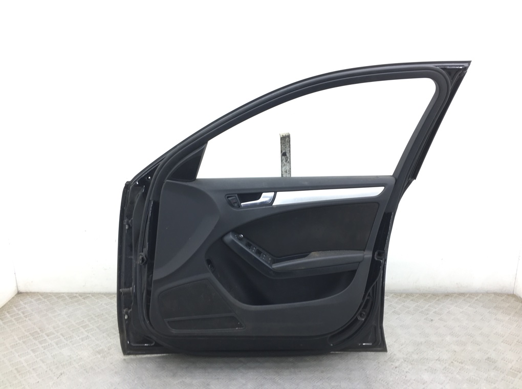 Дверь передняя правая бу для Audi A4 B8 2.0 TDi,  2009 г.