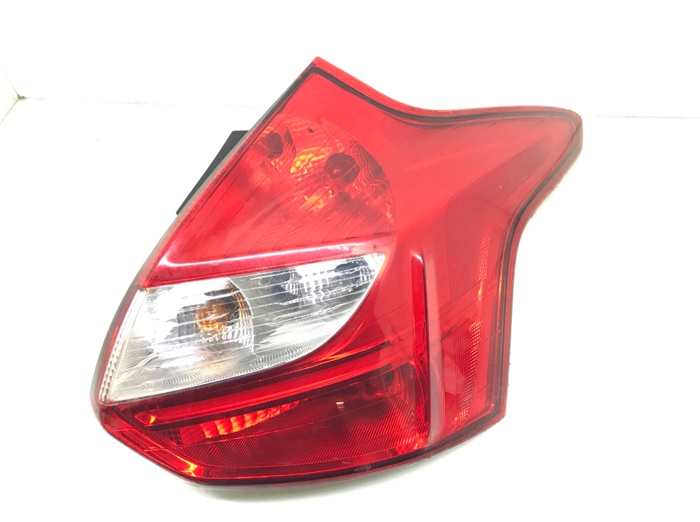 Фонарь задний правый бу для Ford Focus 3 1.6 TDCi, 2013 г.