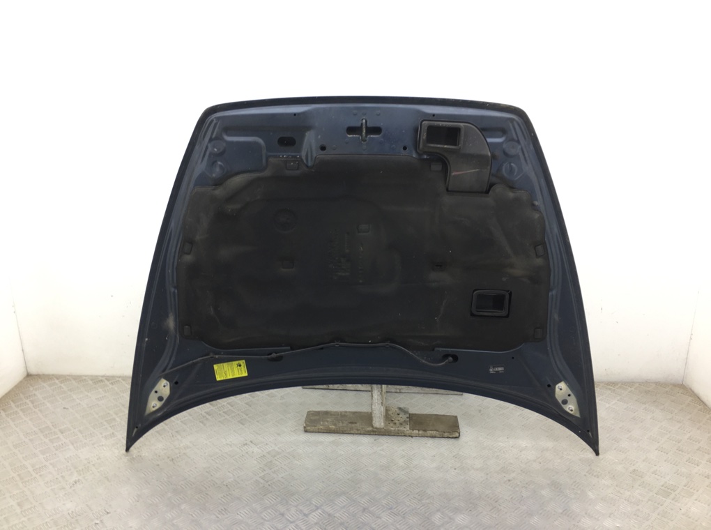 Капот бу для Volvo S40  2.0 TD,  2005 г.