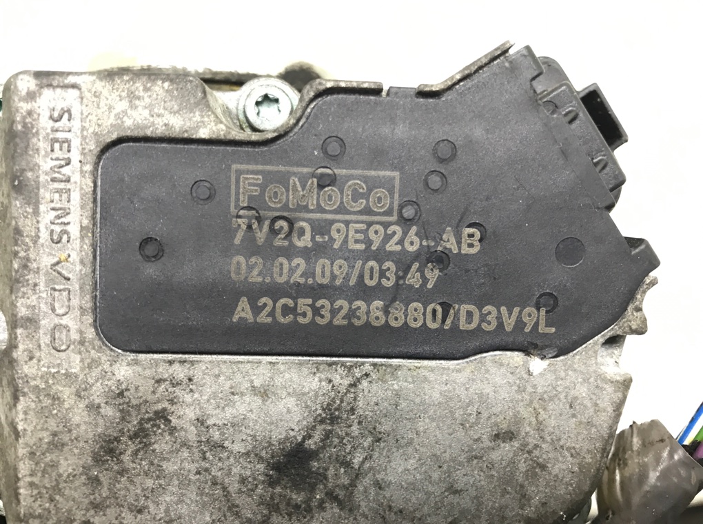 Заслонка дроссельная бу для Ford Fiesta  1.6 TDCi,  2009 г.