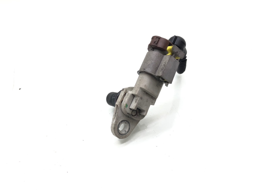 Датчик распредвала бу для Opel Astra J 1.3 CDTi,  2010 г.