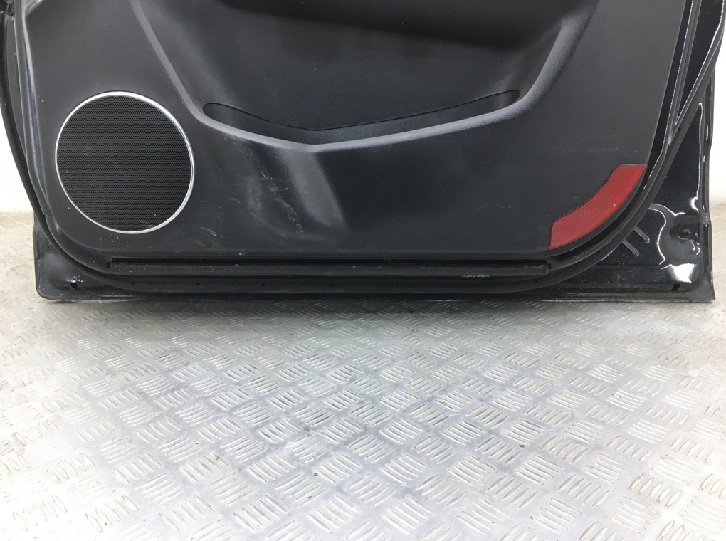 Дверь передняя правая бу для Opel Antara  2.2 CDTi,  2012 г.